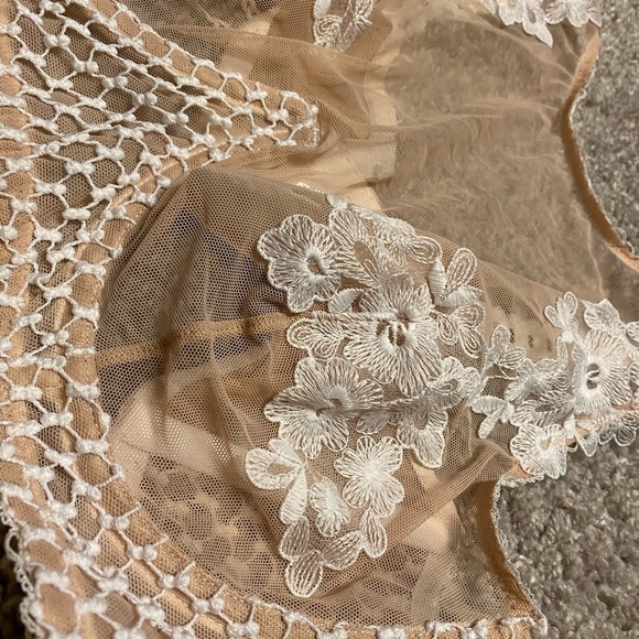 Victoria Secret Bralette - Picture 3 of 5